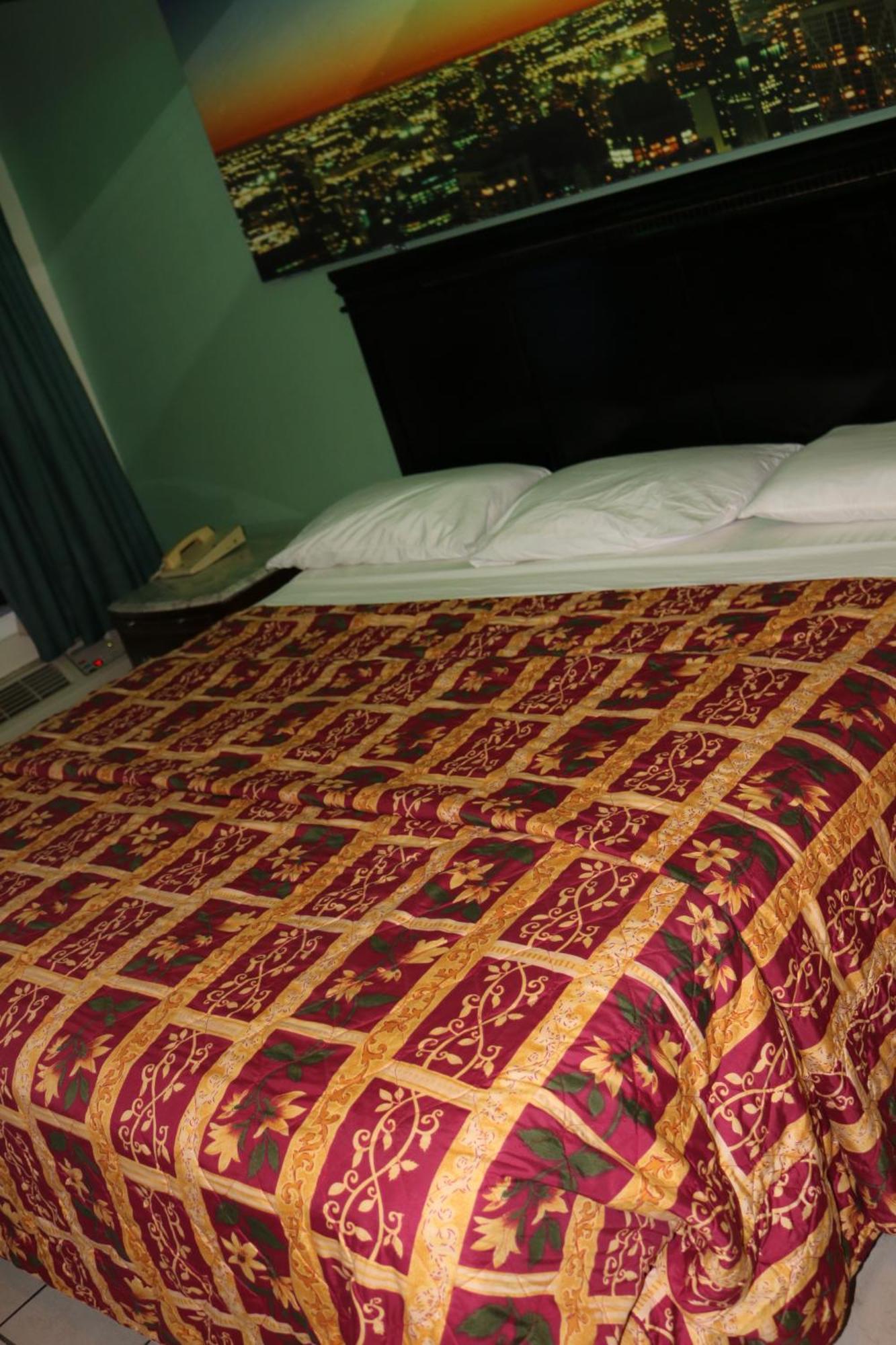 Miami Inn & Suites Ок-Лон Екстер'єр фото