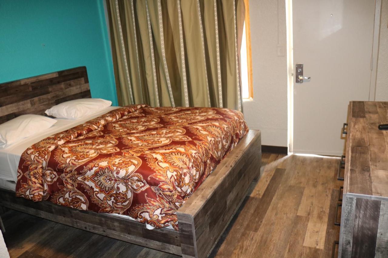 Miami Inn & Suites Ок-Лон Екстер'єр фото